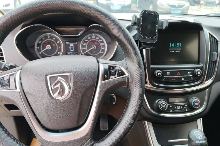 Used Baojun 560 2016 1.8L iAMT Elite Edition
