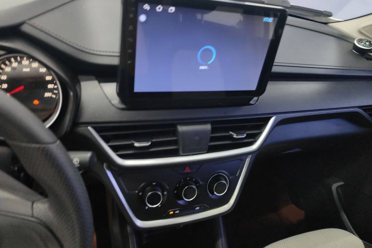 Used Wuling Hongguang S3 2019 1.5L Manual Standard Version China VI Standard