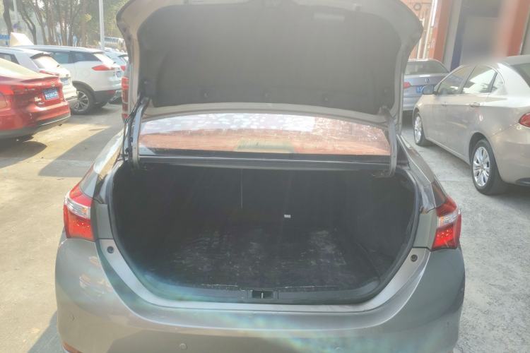 Used Toyota Corolla 2017 1.2T CVT GL-i Leather Edition
