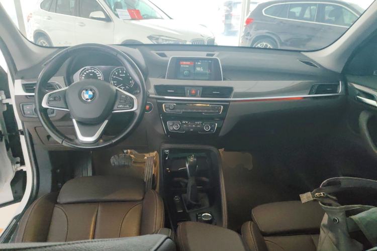 Used BMW X1 2018 sDrive18Li Luxury Model
