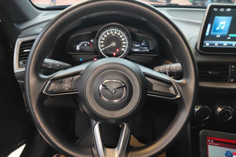 Used Mazda CX-4 2018 2.0L Automatic Two-Wheel Drive Blue Sky Dynamic Version China V Standard