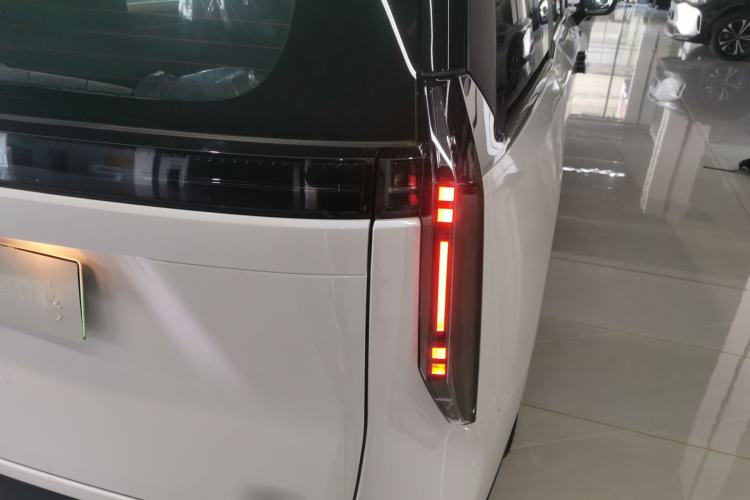 Used SAIC MAXUS Dajia 7 2024 Revised Version Super Hybrid Long-Range Edition Enjoyment Version
