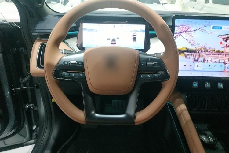 Used BYD Song L EV 2024 662 km Excellence Version
