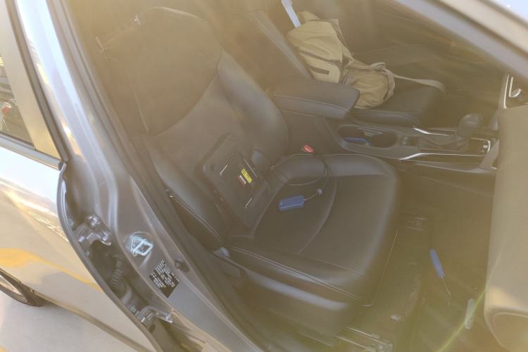 Used Toyota Corolla Cross 2023 Dual-Motor 2.0L Pioneer Edition
