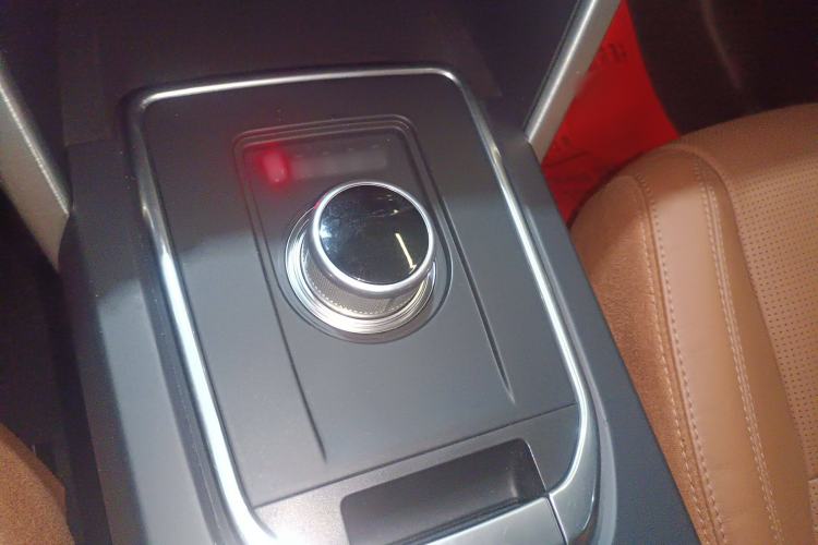 Used Land Rover Discovery Sport 2015 2.0T HSE LUXURY
