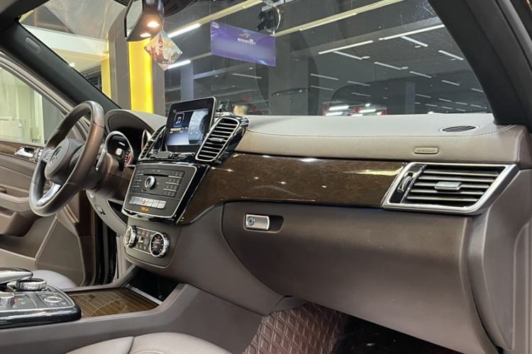 Used Mercedes-Benz GLS 2018 GLS 400 4MATIC Dynamic Model
