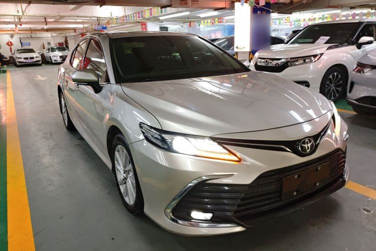 Used Toyota Camry 2021 2.0G Luxury Edition