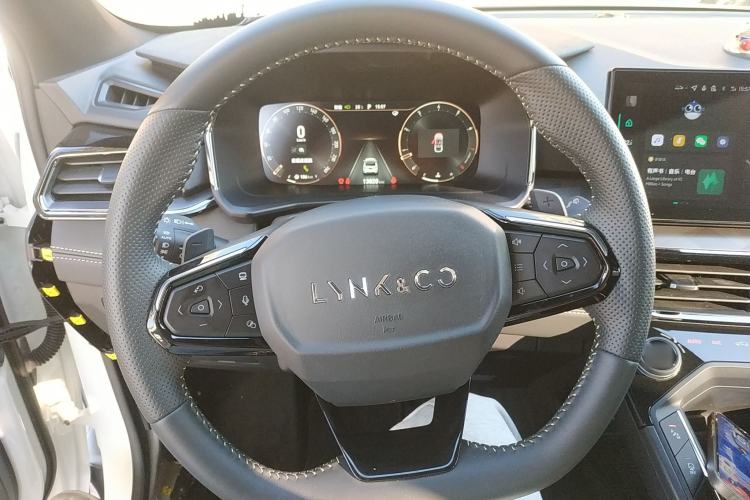 Used Lynk & Co 06 2023 Remix 1.5T Dynamic Halo
