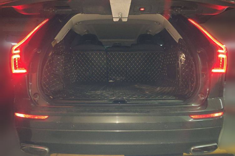 Used Volvo XC60 2019 T5 4x4 Smart Edition China V Standard
