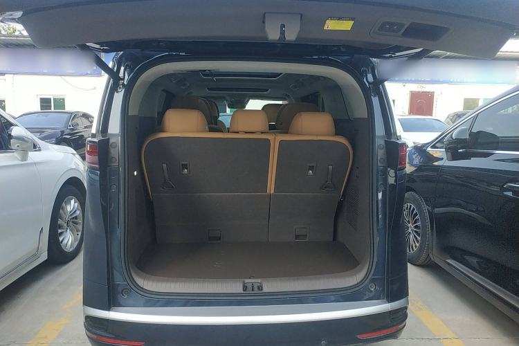 Used Denza D9 2022 DM-i 970 Four-Wheel Drive Flagship Model
