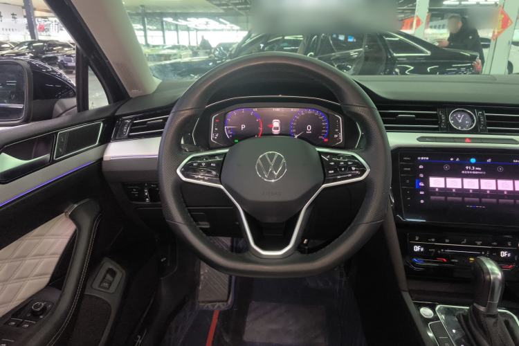 Used Volkswagen Magotan 2023 2 Million Units Commemorative Edition 330TSI DSG Luxury Version