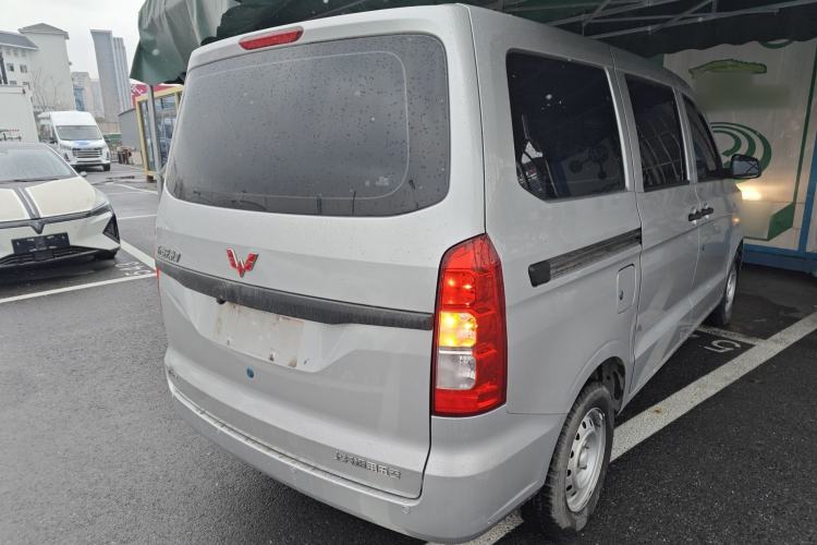 Used Wuling Hongguang V 2022 1.5L Jingqu Version Hydraulic Power Steering LAR