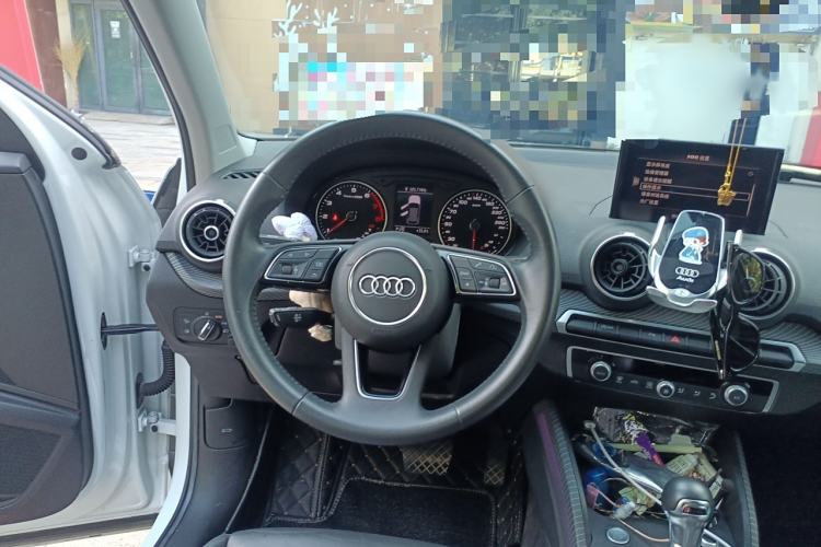 Used Audi Q2L 2021 35 TFSI Fashionable and Elegant Model
