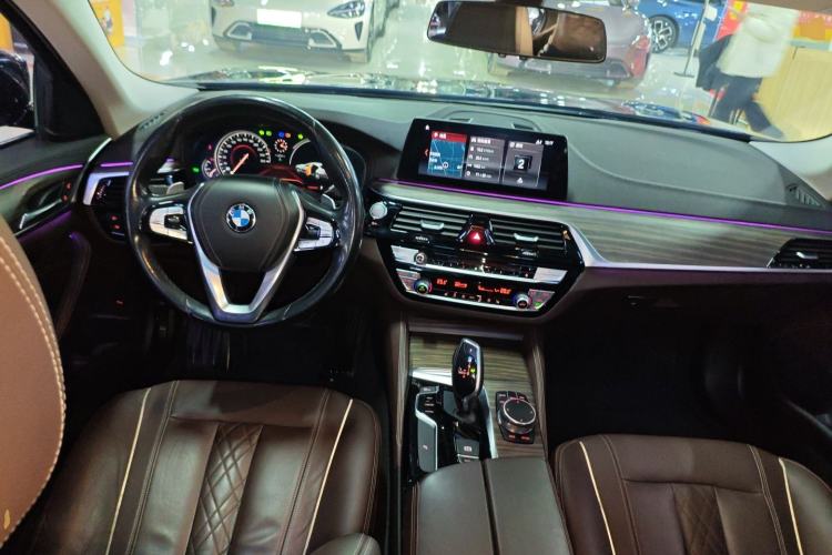 Used BMW 5 Series 2018 530Li Leading Edition Luxury Package
