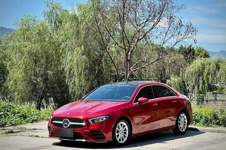 Used Mercedes-Benz A-Class 2021 A 200 L Sport Sedan Fashion Model
