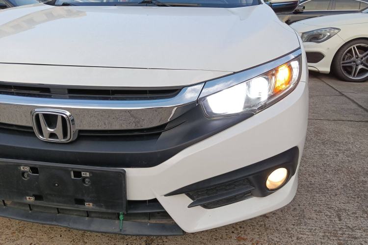 Used Honda Civic 2016 180TURBO CVT Comfort Version
