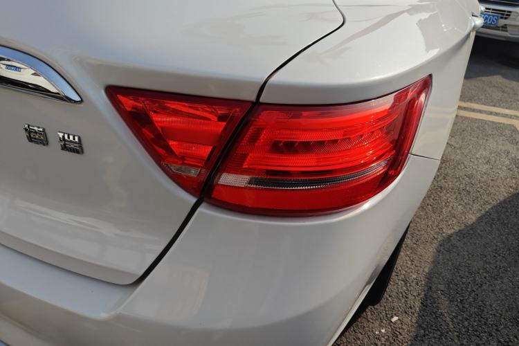 Used Geely Auto Emgrand GT 2017 1.8T Flagship Model
