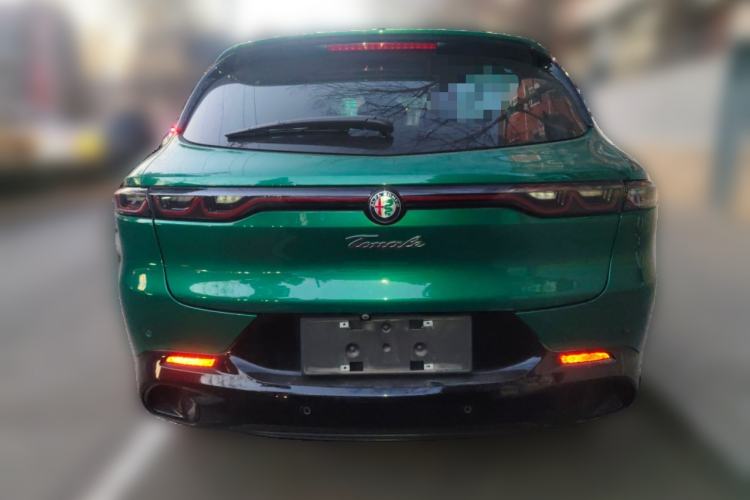 Used Alfa Romeo Tonale 2023 2.0T 268HP AWD Veloce Track Edition
