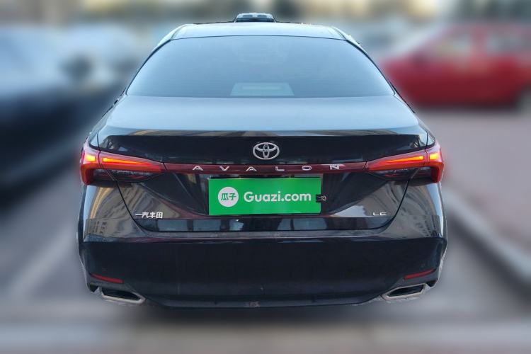 Used Toyota Avalon 2019 2.0L XLE Premium Edition China VI
