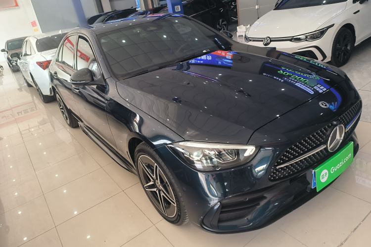 Used Mercedes-Benz C-Class 2023 Restyled C 260 L Night Edition Sports Version
