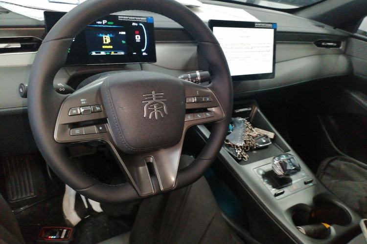 Used BYD Qin PLUS 2025 DM-i Smart Drive 55KM Leading Model
