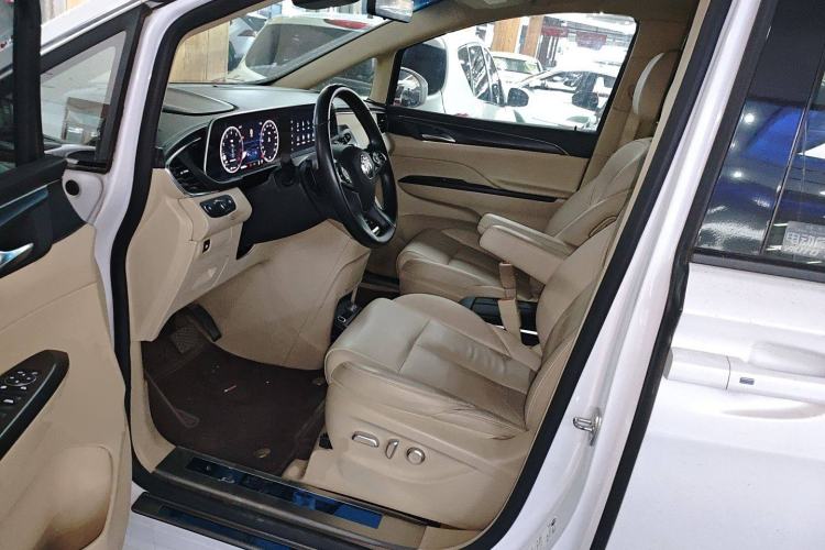 Used Buick GL8 2023 ES Lu Zun Deluxe Model
