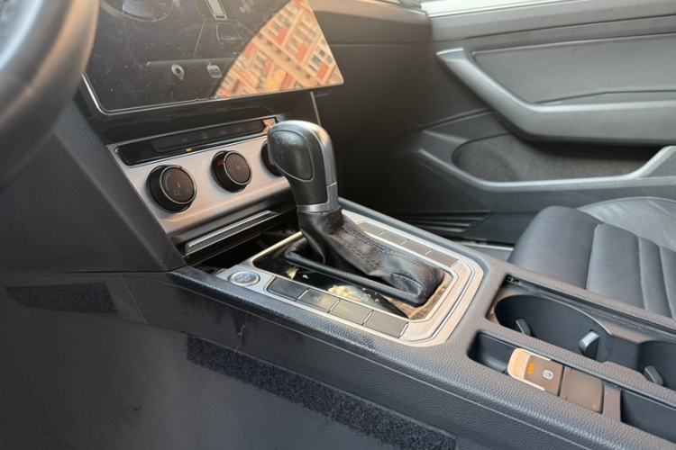 Used Volkswagen Magotan 2019 280TSI DSG Comfort Model China V Standard
