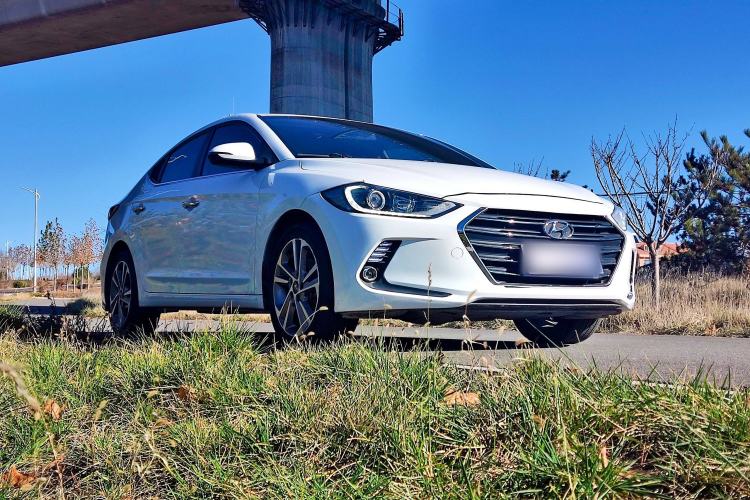 Used Hyundai Elantra 2016 1.6L Automatic ZhiXuan – Elite Version
