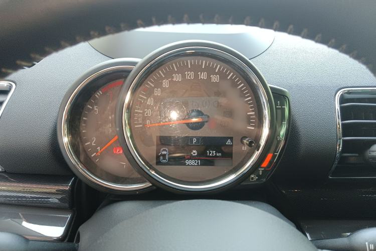 Used  Clubman 2016 Updated 1.5T COOPER Geek Edition
