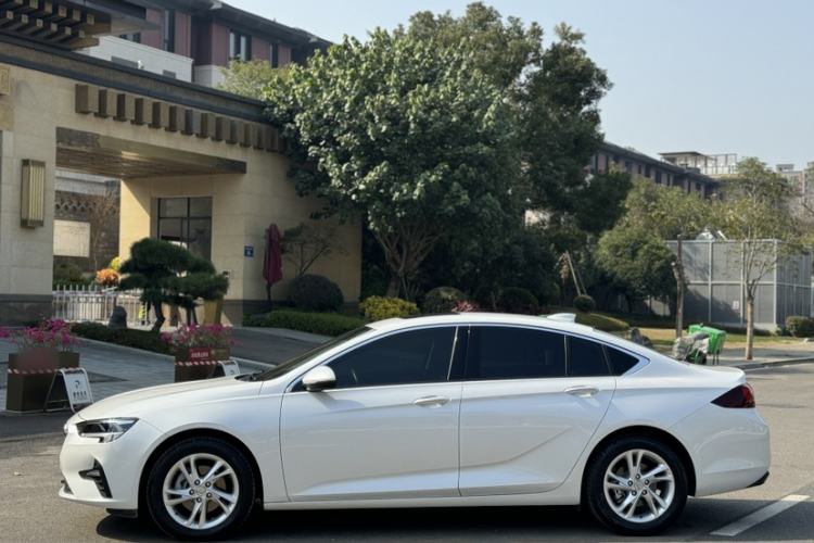 Used Buick Regal 2023 552T Smart Enjoyment Version
