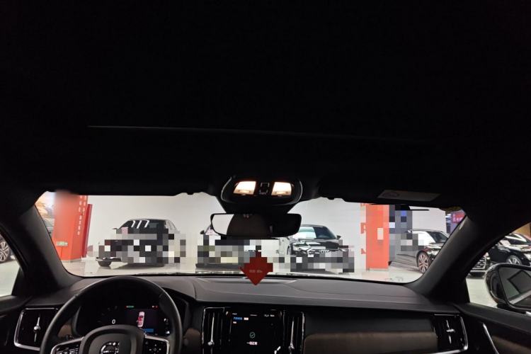 Used Volvo S90 2025 B5 Zhiyuan Luxury Edition
