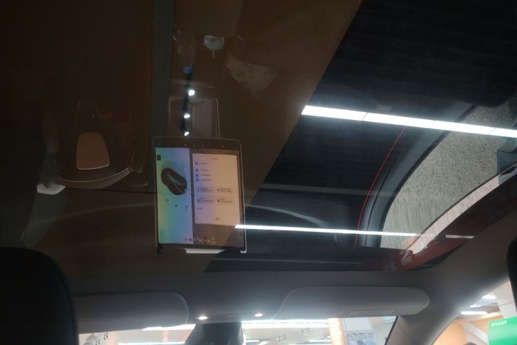 Used Tesla Model Y 2025 Rear-Wheel-Drive Version
