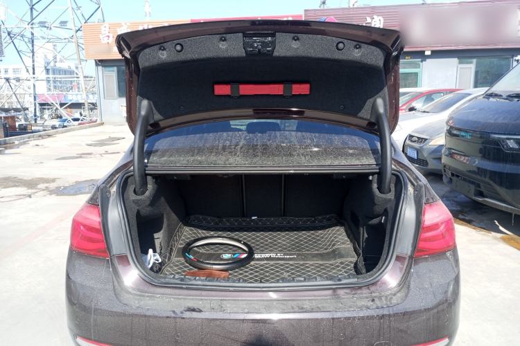 TDK.VehicleDetails.img