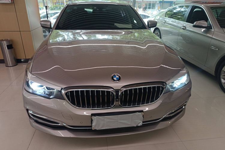 Used BMW 5 Series 2020 525Li Luxury Package
