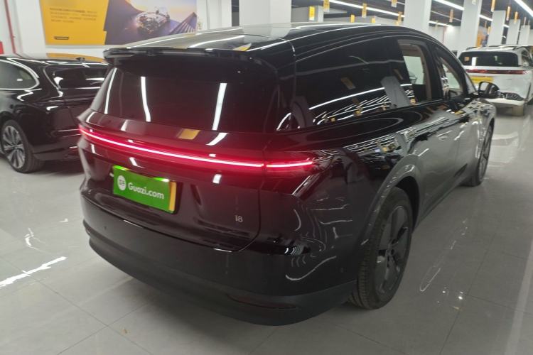 Used Li Auto Li Auto i8 2025 Standard Edition
