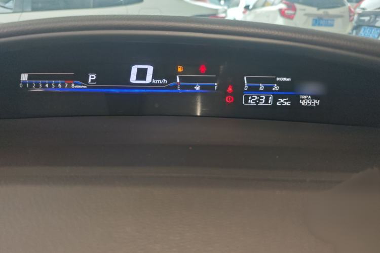 Used Honda Jade 2016 1.8L Automatic Comfort Version 5 Seats
