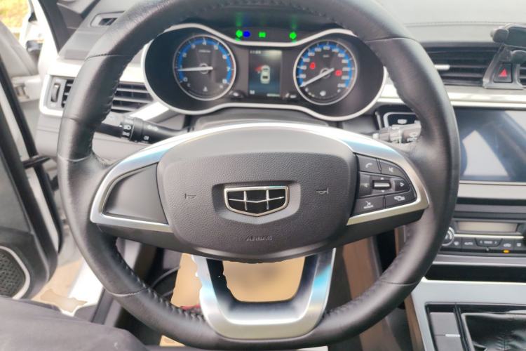 Used Geely Auto Emgrand 2019 Leading Edition 1.5L Manual Luxury Model China VI Standard
