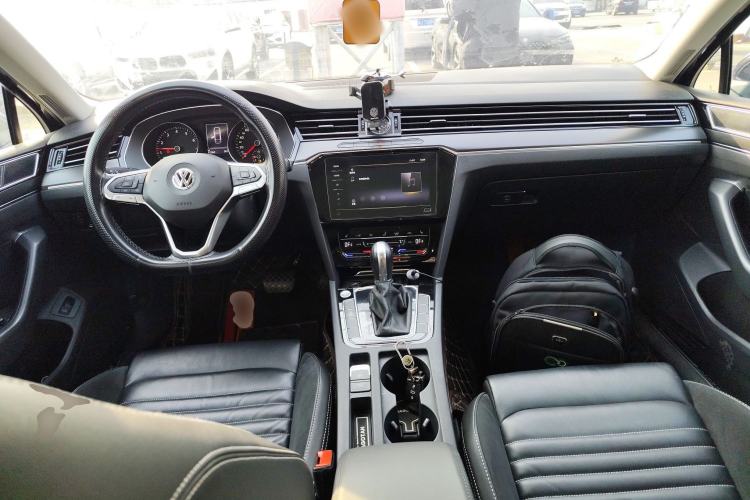 Used Volkswagen Magotan 2020 330TSI DSG Leading Model
