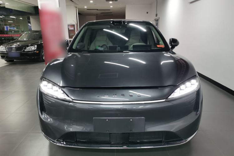 Used Hima Luxeed R7 2024 All-Electric 802 km Max