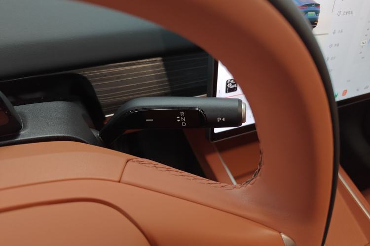 Used ONVO L60 2024 60 kWh All-Wheel Drive