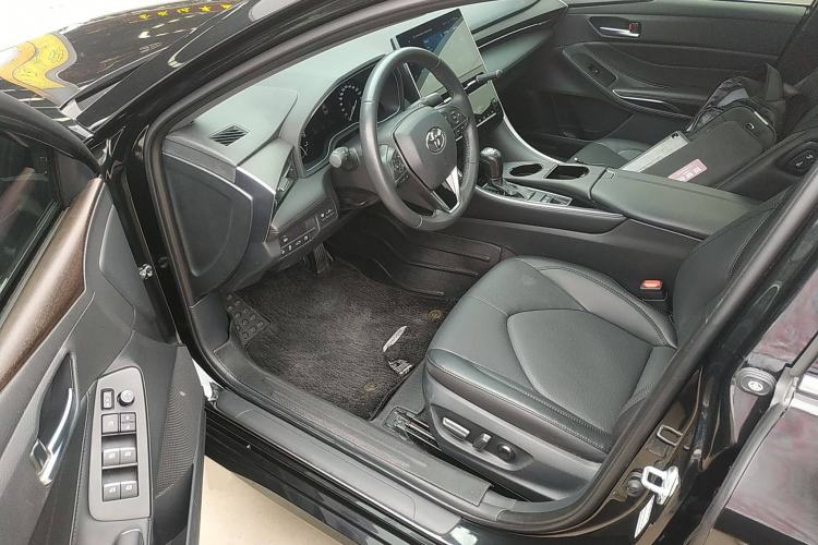 Used Toyota Avalon 2023 2.0L Luxury Edition
