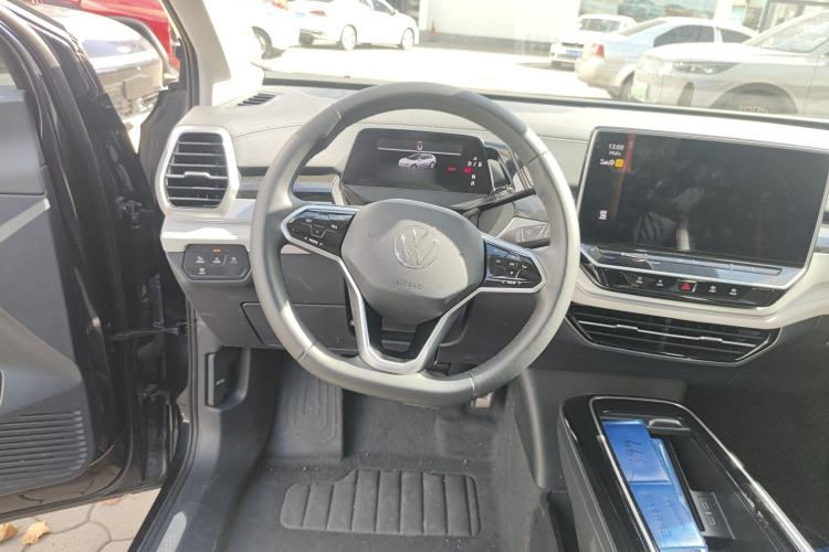 Used Volkswagen ID.6 CROZZ 2022 Long-Range PRO Edition
