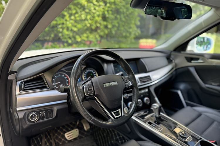 Used Haval H7 2017 Red-Label H7L 2.0T Automatic Luxury Model
