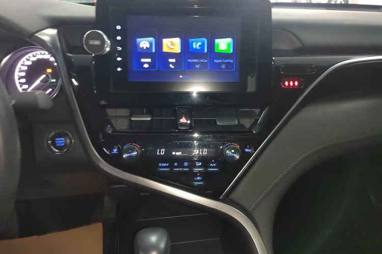 Used Toyota Camry 2023 2.0GVP Premier Edition
