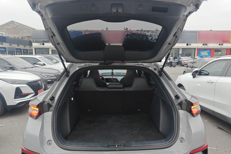 Used Changan UNI-T 2020 1.5T Prestige Version
