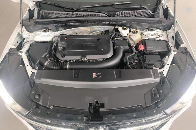 Used Buick Envision 2022 Encore Plus 652T Five-Seat Luxury Model
