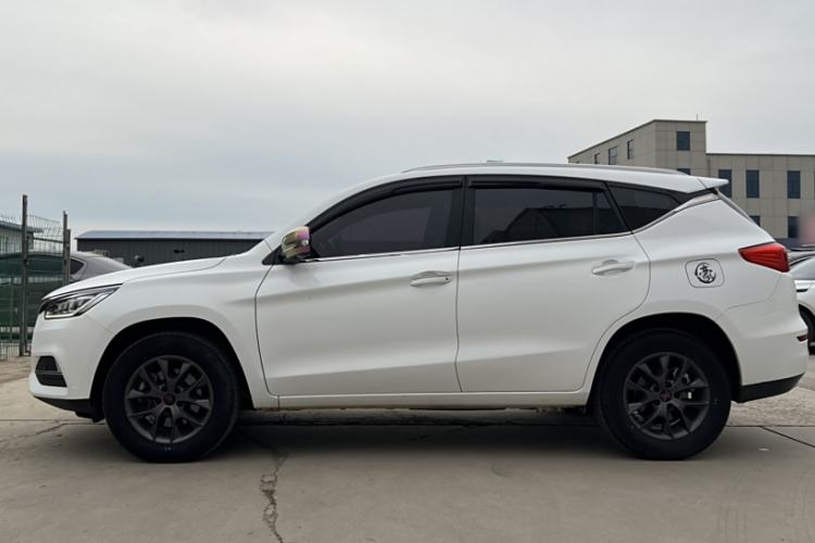 Used BYD Song 2019 1.5TI Automatic Smart Connect Luxurious Edition
