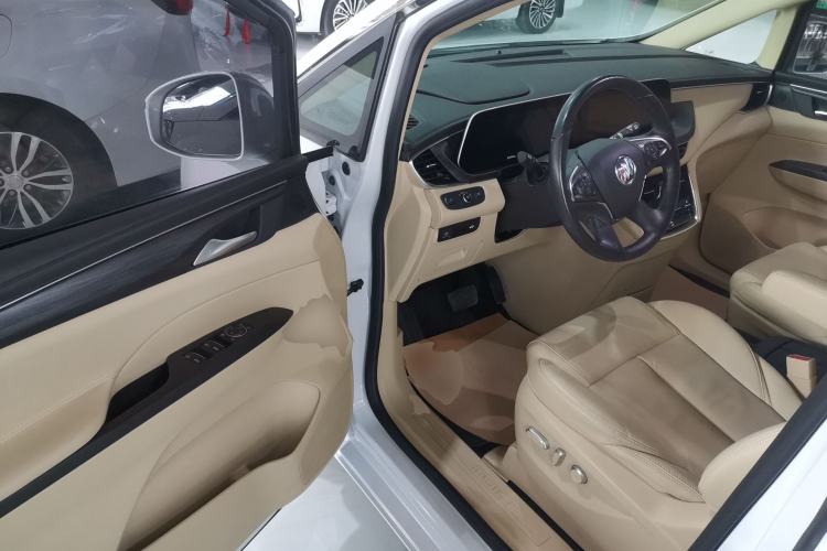 Used Buick GL8 2023 ES Lu Zun Deluxe Model
