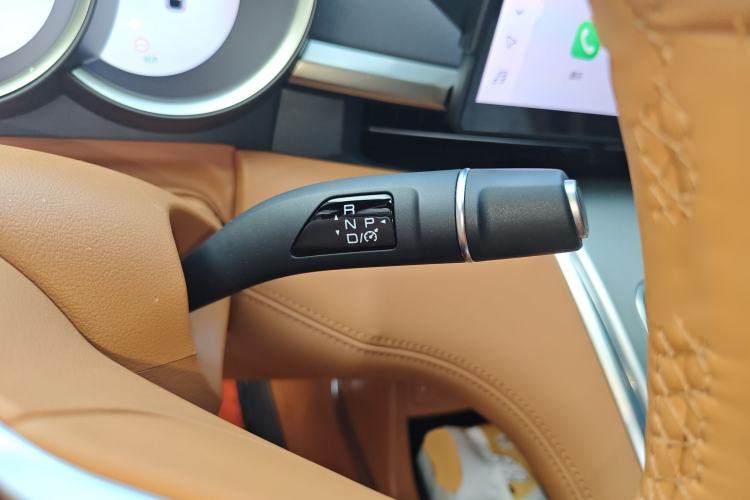 Used ORA Lightning Cat 2022 555 km Luxury Edition
