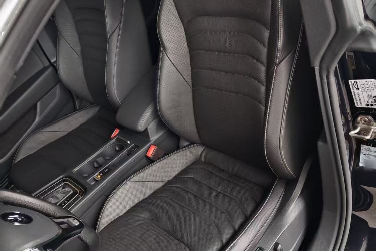 Used Volkswagen FAW-Volkswagen CC 2020 330TSI Glamour Edition China VI Standard